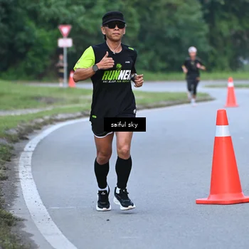Runner Photo 7134554