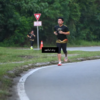 Runner Photo 7134573