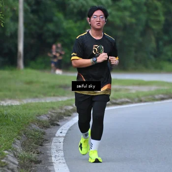 Runner Photo 7134590