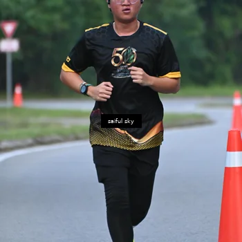 Runner Photo 7134592