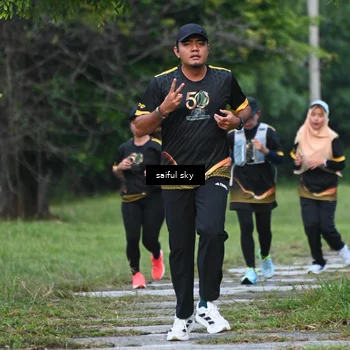 Runner Photo 7134672