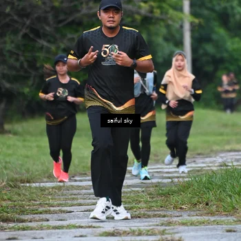 Runner Photo 7134676