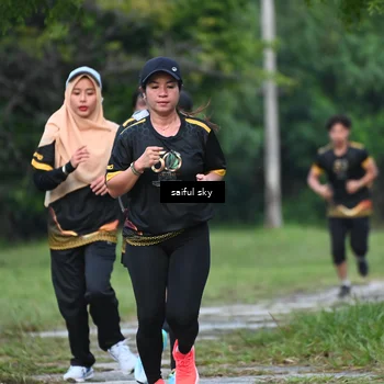 Runner Photo 7134678