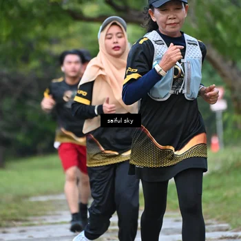 Runner Photo 7134683