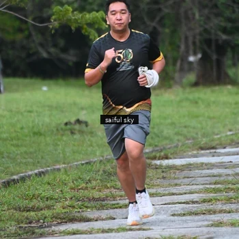 Runner Photo 7134747