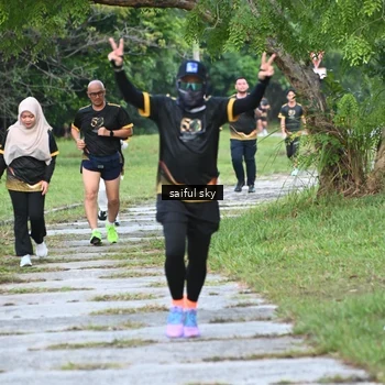 Runner Photo 7134824