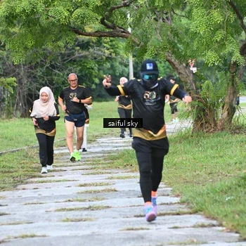 Runner Photo 7134827