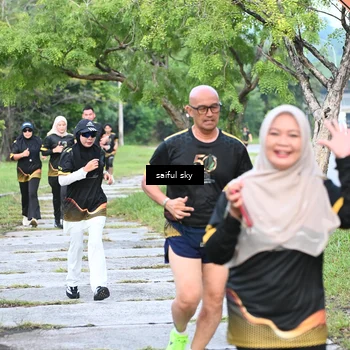 Runner Photo 7134843