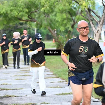 Runner Photo 7134848