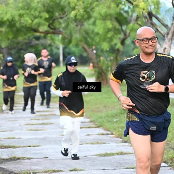 Runner Photo 7134850