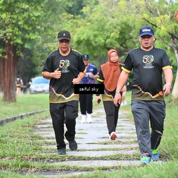 Runner Photo 7134940