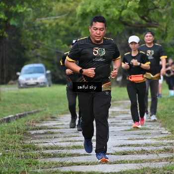 Runner Photo 7134985