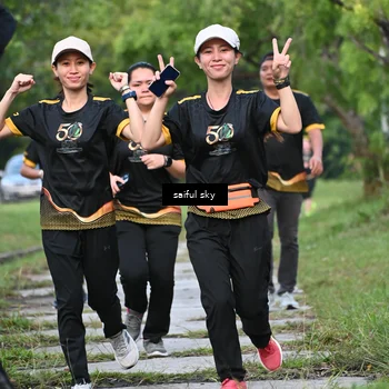 Runner Photo 7135005