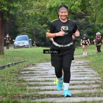 Runner Photo 7135053