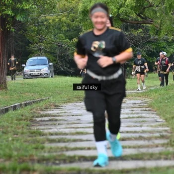 Runner Photo 7135054
