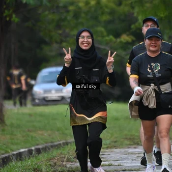 Runner Photo 7135066