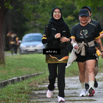 Runner Photo 7135073