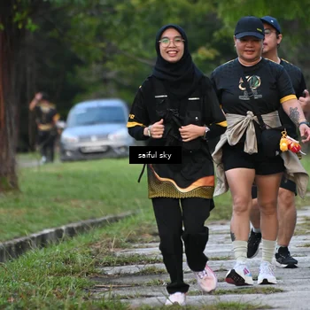 Runner Photo 7135076