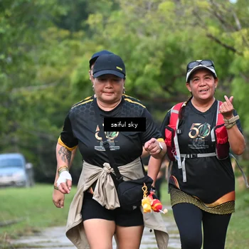 Runner Photo 7135078