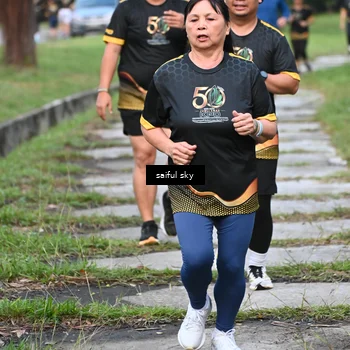 Runner Photo 7135136