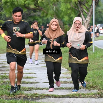 Runner Photo 7135216