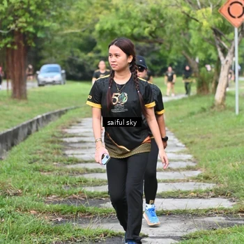 Runner Photo 7135291