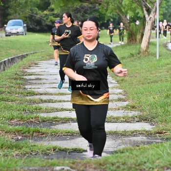Runner Photo 7135307