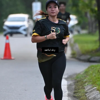 Runner Photo 7135365