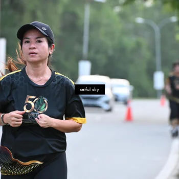 Runner Photo 7135373
