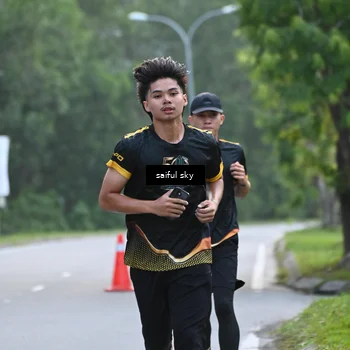 Runner Photo 7135378