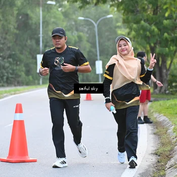 Runner Photo 7135404