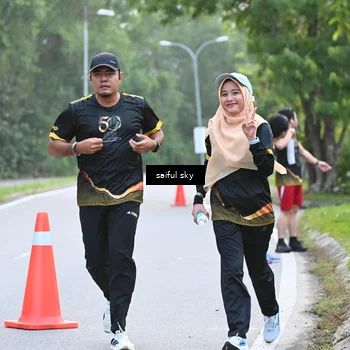 Runner Photo 7135405