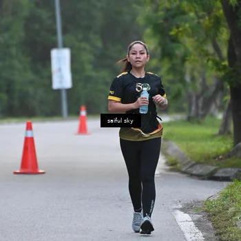 Runner Photo 7135417