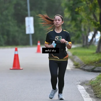 Runner Photo 7135424