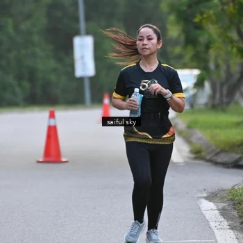 Runner Photo 7135434