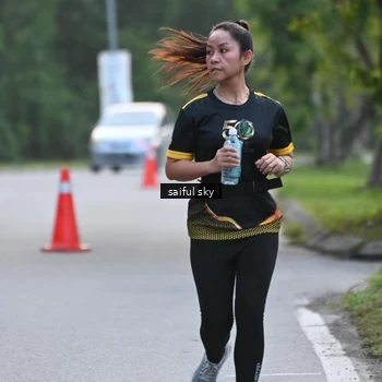 Runner Photo 7135435