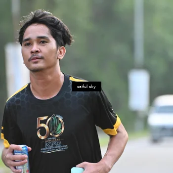 Runner Photo 7135573