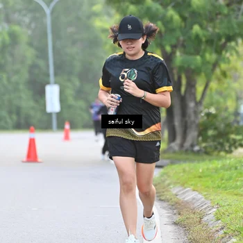 Runner Photo 7135591
