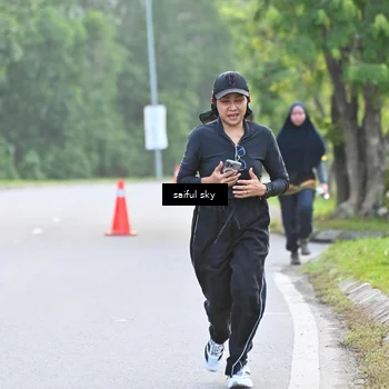 Runner Photo 7135604