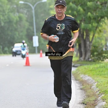 Runner Photo 7135672