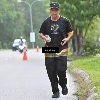 Runner Photo 7135673