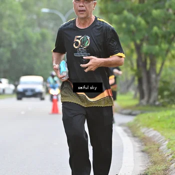 Runner Photo 7135680