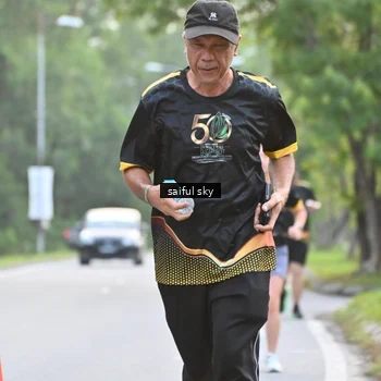 Runner Photo 7135682