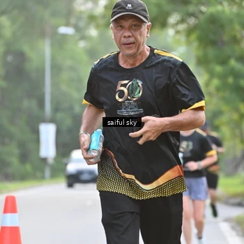 Runner Photo 7135684