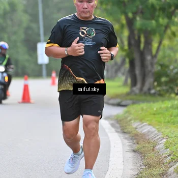 Runner Photo 7135724