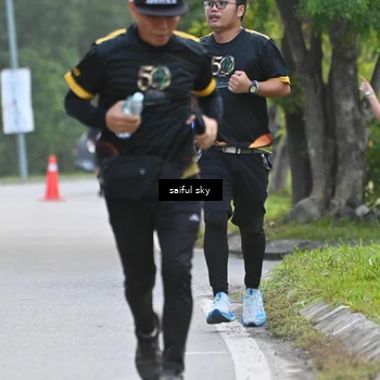Runner Photo 7135741