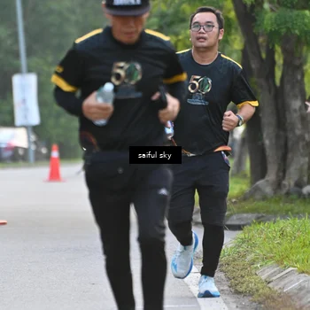 Runner Photo 7135745