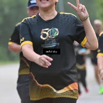 Runner Photo 7135835