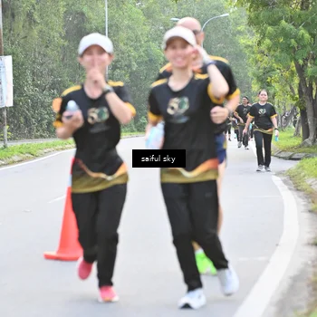 Runner Photo 7135861