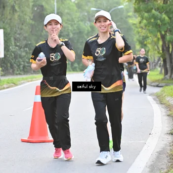 Runner Photo 7135865